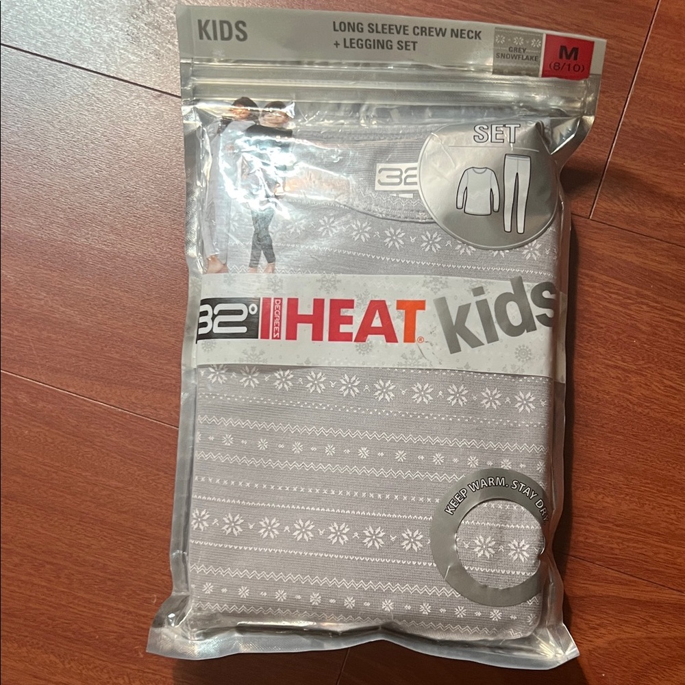 32 Degrees Kids Light Gray Thermal Set M 8/10‎ unisex
